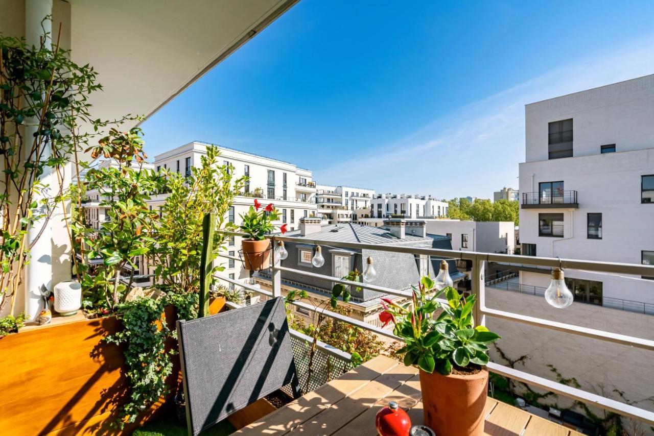 Stunning Apartment With Balcony To Visit Paris لوفالوا بيريه المظهر الخارجي الصورة